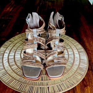 Vince Camuto Sandals